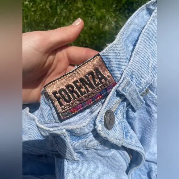 90s Vintage High Waisted Forenza Light Wash Jeans - Picture 3 of 13